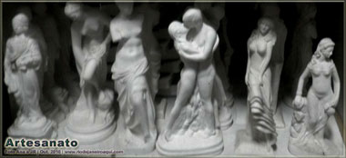 Estatu&aacute;ria em gesso para pintura artesanal