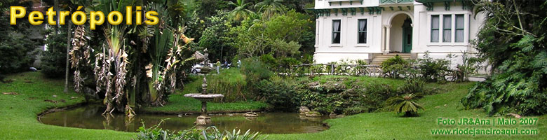 Antiga residência aristocrática do século 19, com lago e belos jardins, em Petrópolis Antiga residência aristocrática do século 19, com lago e belos jardins, em Petrópolis