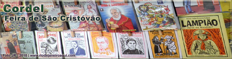 Mostruário com diversos livretos de literatura de cordel Mostruário com diversos livretos de literatura de cordel