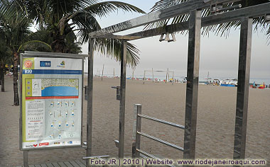 Equipamentos de gin&aacute;stica est&atilde;o instalados nas praias do Rio de Janeiro