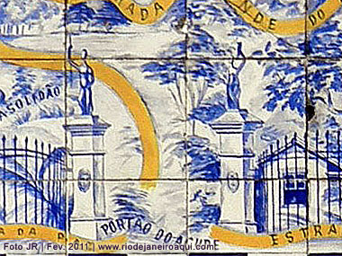 Port&atilde;o do A&ccedil;ude em painel - Sa&iacute;da do A&ccedil;ude, na Floresta da Tijuca