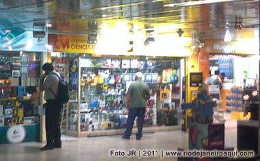 Livraia Ci&ecirc;ncia Moderna no Shopping do Edif&iacute;cio Central